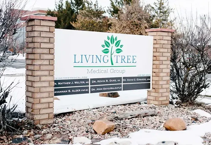 Living Tree Medical Sign